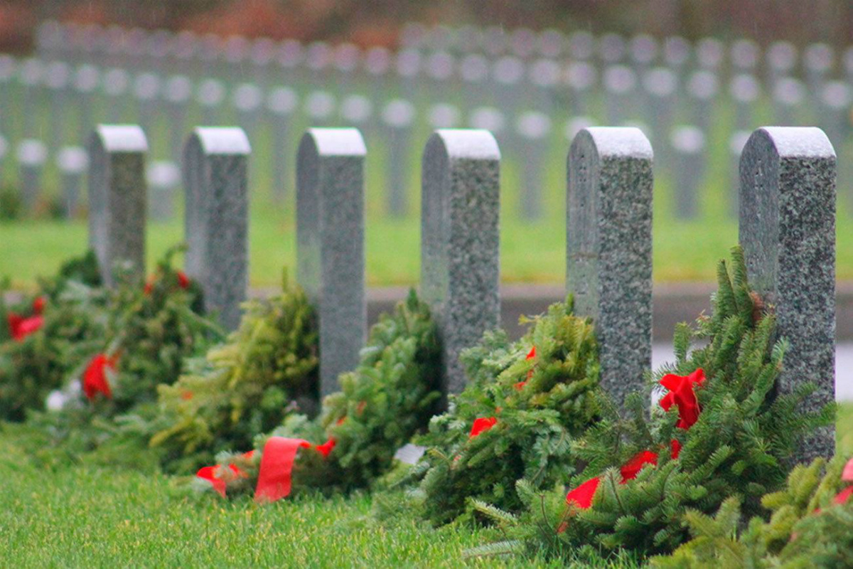 Wreaths across America Image